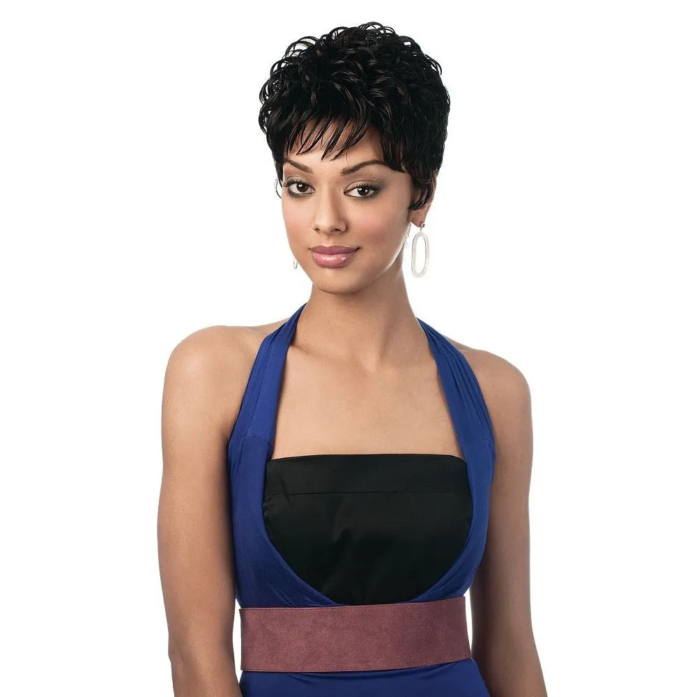 Sleek Halle Wig Fashion Synthetic Wig