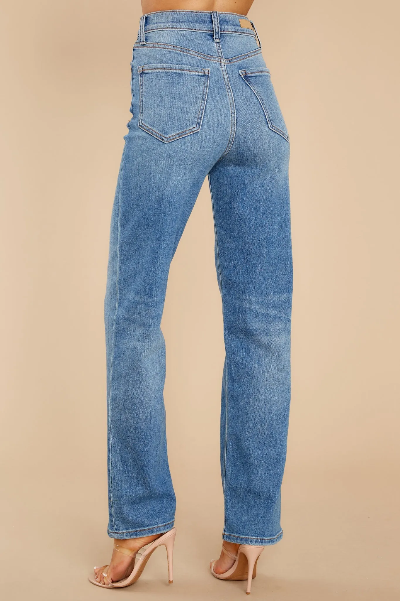 Style Secret Medium Wash Straight Jeans